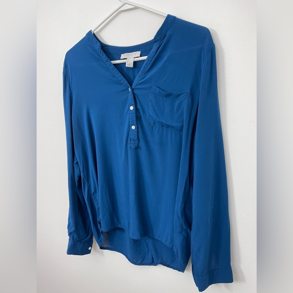 Lightly Used Forever 21 Ocean Blue Blouse - Women’s Large